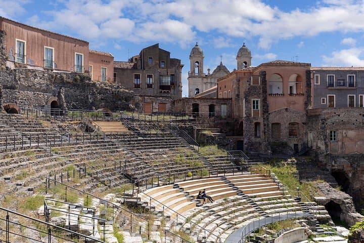 Catania: Private Half-Day Tour of City Highlights & Coast