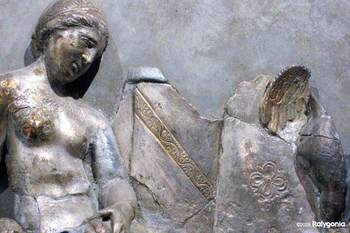 MarTa Archaeological Museum Taranto tour: very impressive great gold artifacts