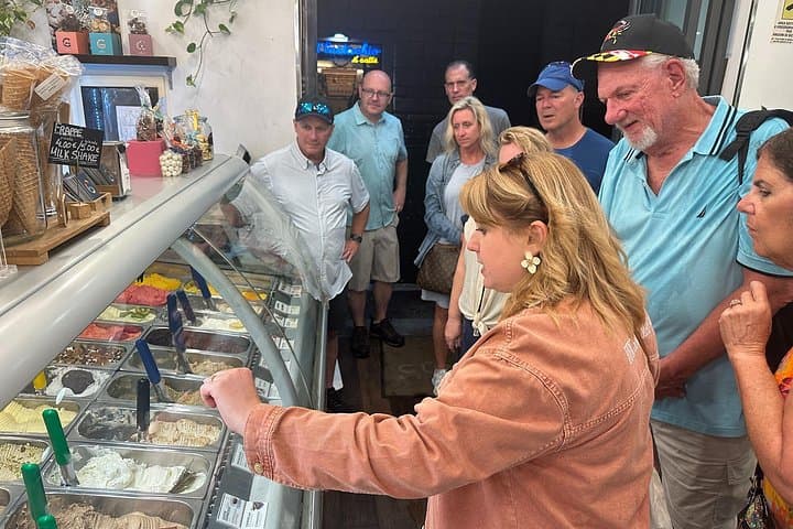 Rome Campo de Fiori and Jewish Ghetto Street Food Tour