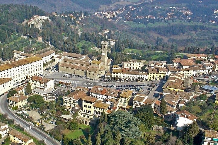 Florence Golf Cart Tour with Piazzale Michelangelo or Fiesole