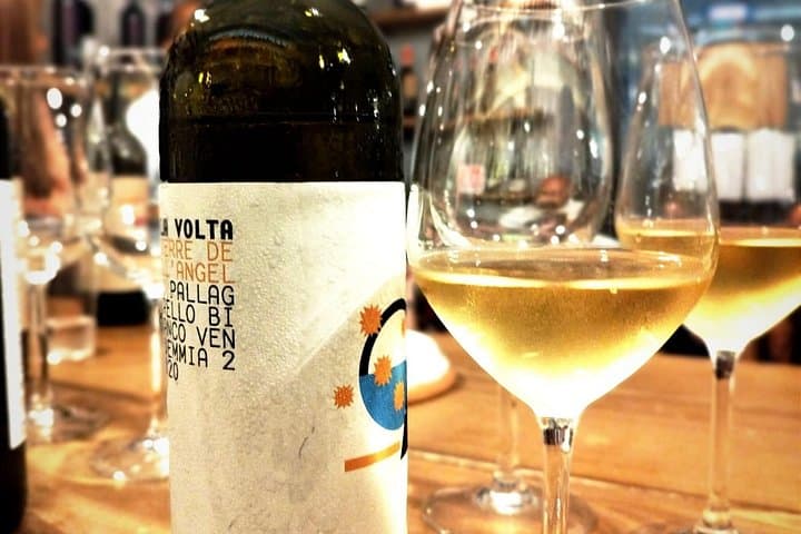 Tasting white wines