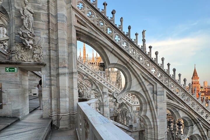 Milan Duomo Cathedral and Rooftop Access with Audio Guide App