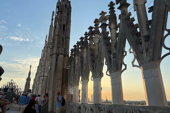 Milan Duomo Cathedral and Rooftop Access with Audio Guide App