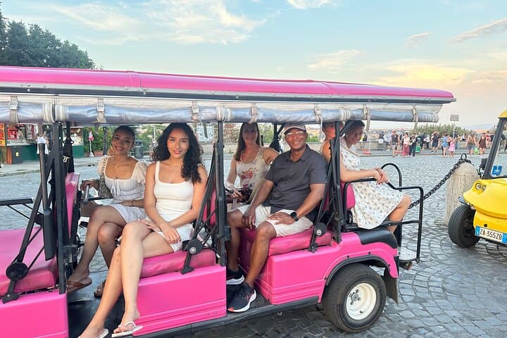 Private Golf Cart Tour of Rome with Professional Photoshoot
