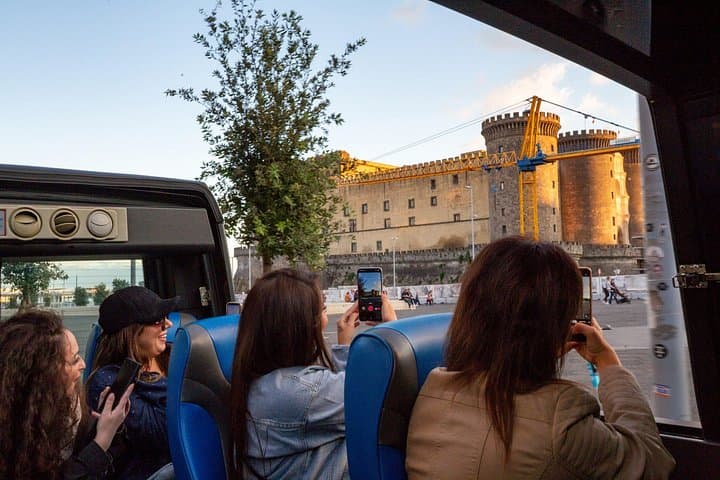 Naples Evening Tour with Gourmet Dinner and Transport Option