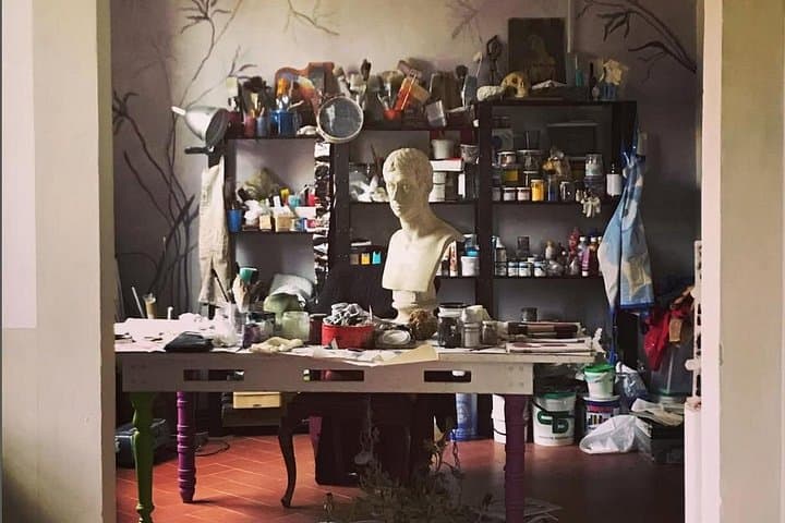 Fresco Painting Experience in Florence with Artist