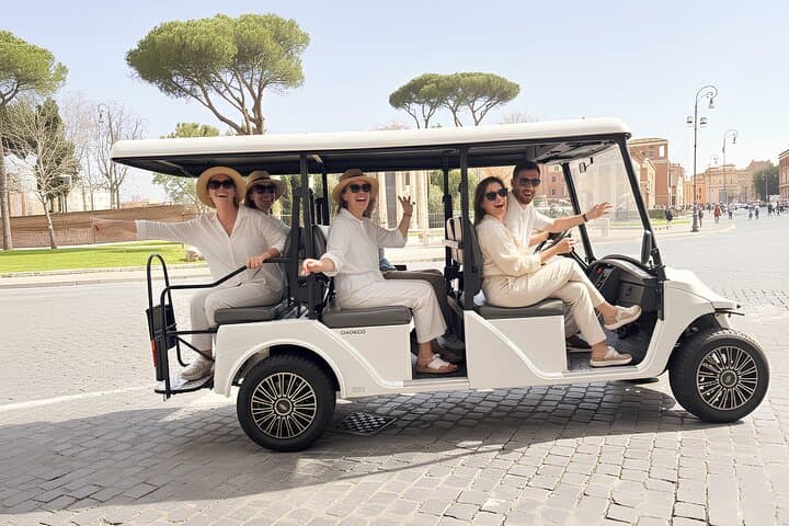 Rome: Explore Top Attractions by Electric Golf Cart