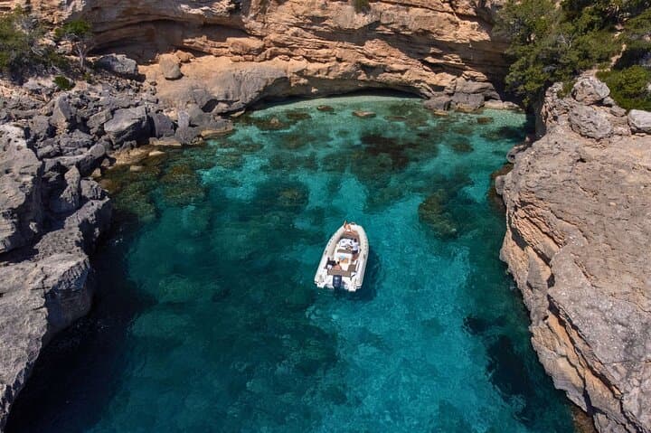 Dinghy Excursion in the Gulf of Orosei