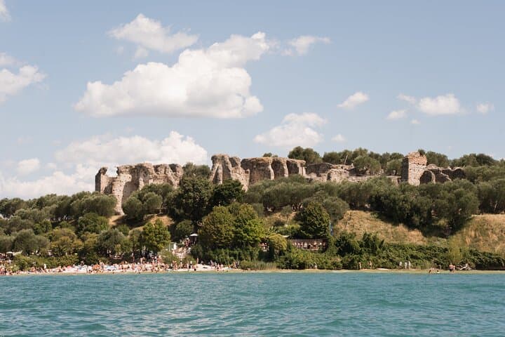 From Venice: Verona, Sirmione & Lake Garda with Boat Cruise