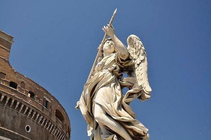 Dan Browns Angels and Demons Semi Private Tour in Rome