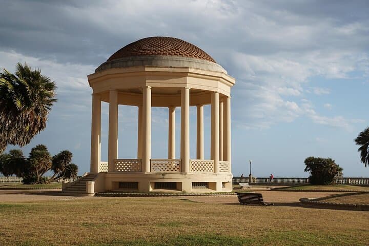 Secret Livorno: Walking Journey with History, Canals, and Legends