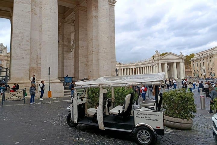 Private Electric Tuk Tuk Tour in Rome