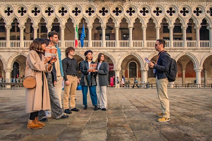 Ducal Venice Tour: Skip-the-Line Doge's Palace & Historical Walk