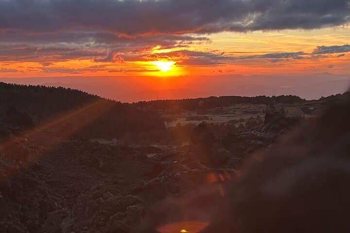 Catania: Etna Sunset Tour, Lava Cave by Jeep & Van