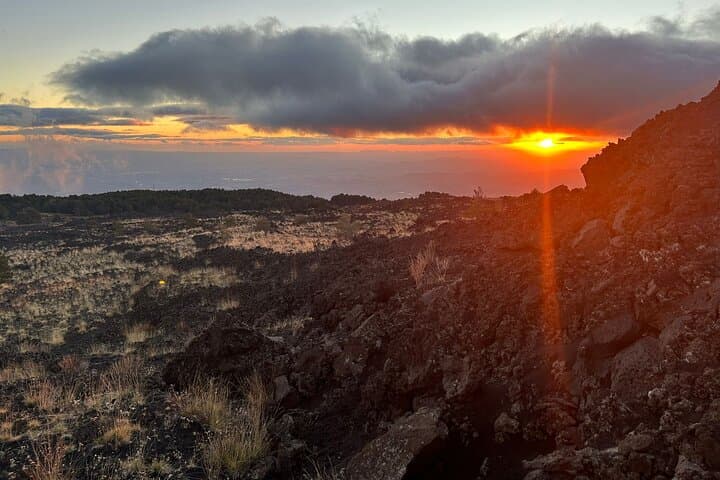 Catania: Etna Sunset Tour, Lava Cave by Jeep & Van
