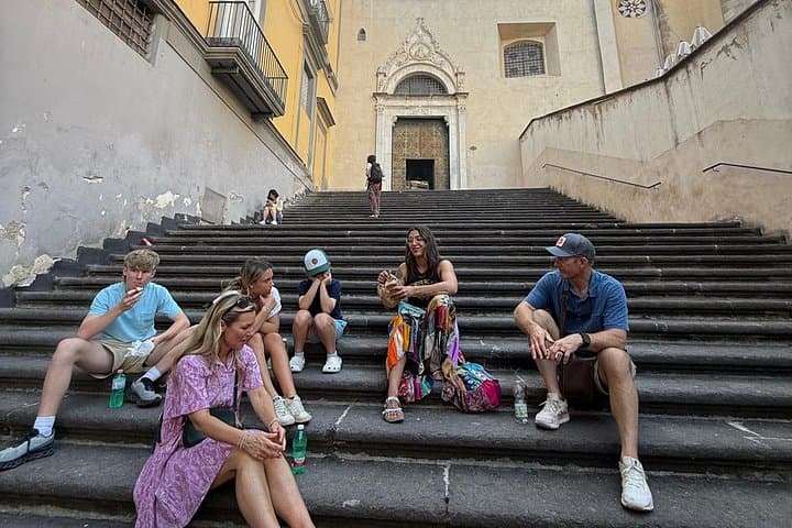 The 10 flavors of Naples tastings in the historic center