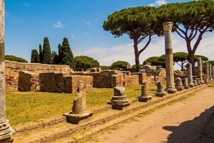 Half Day Tour at Ostia Antica with Private Transfer and Tickets