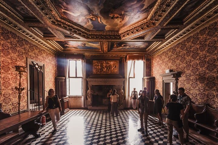 St Mark's Basilica & Doge's Palace with Secret Passages Access