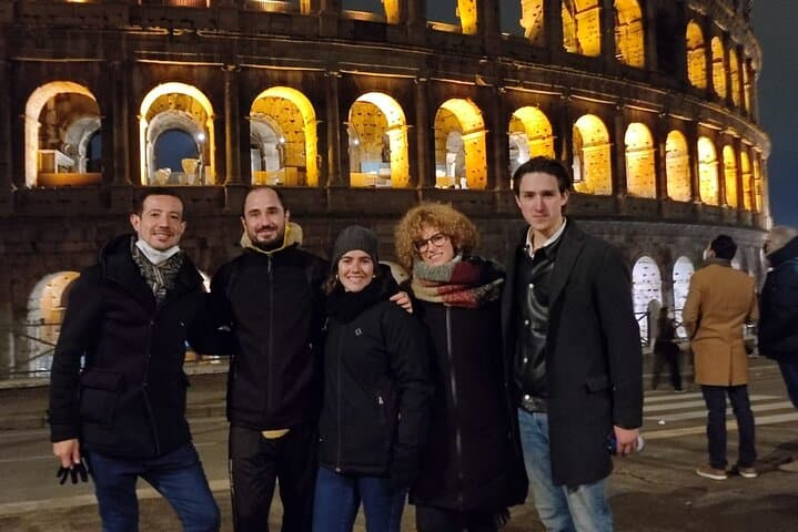 Rome Tours in the Colosseum and Roman Forum without lines.