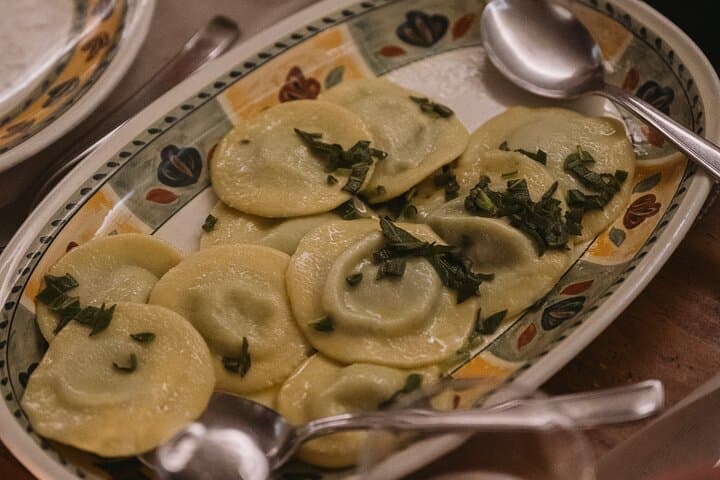 Florence Pasta and Tiramisu Class with Wine