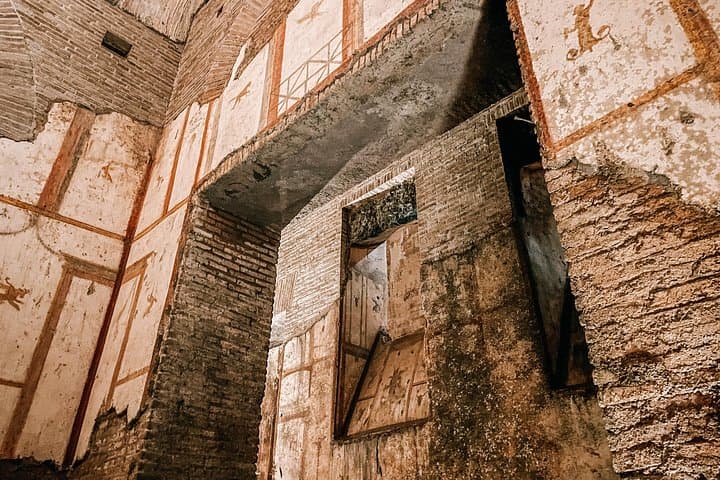 Domus Aurea Self-Guided Tour with Virtual Reality Experience