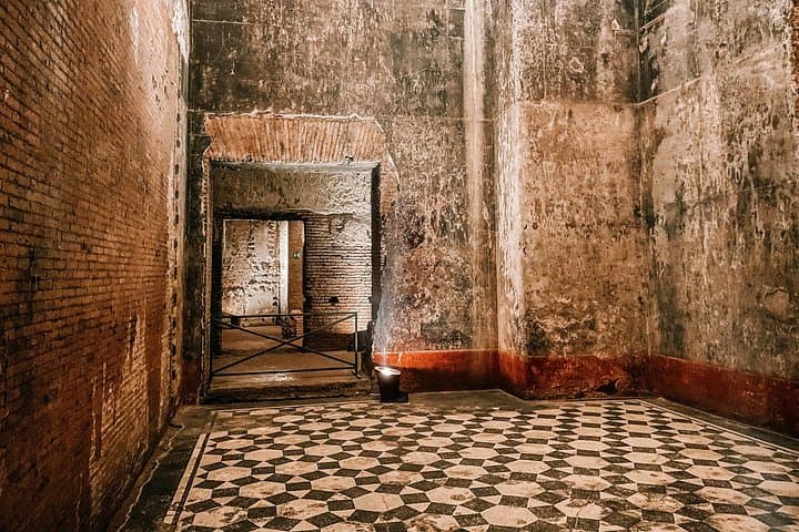 Domus Aurea Self-Guided Tour with Virtual Reality Experience