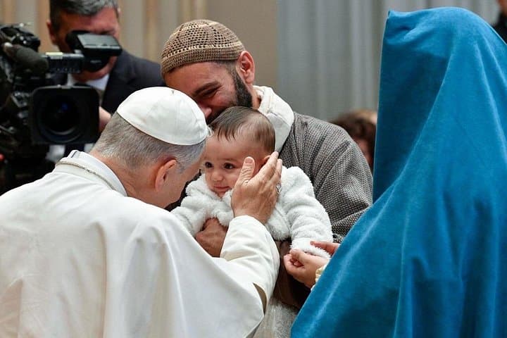 Vatican : Papal Audience Tour with Experience Guide