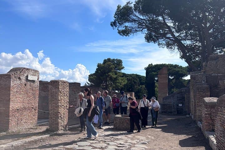 Half Day Tour at Ostia Antica with Private Transfer and Tickets