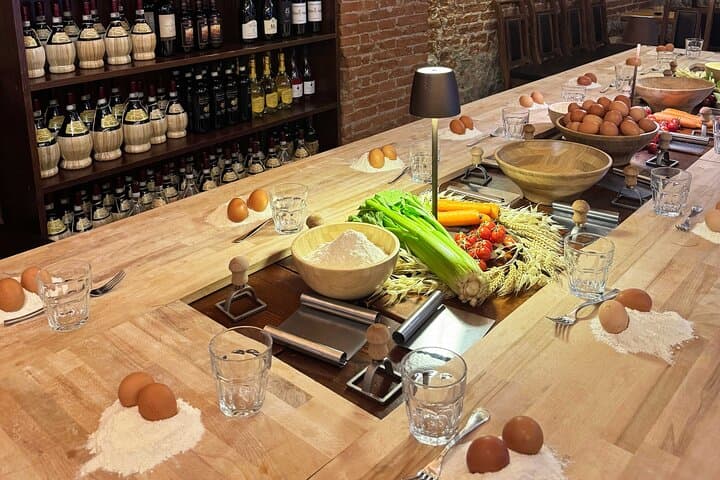 Florence Cooking Class: Vegetarian Pasta and Dessert Making