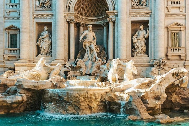 Trevi Fountain Ticket + City Walking Tour