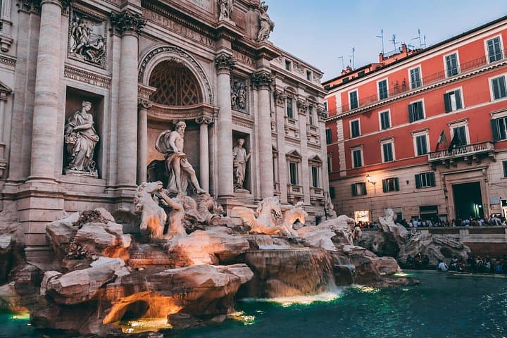 Trevi Fountain Ticket + City Walking Tour