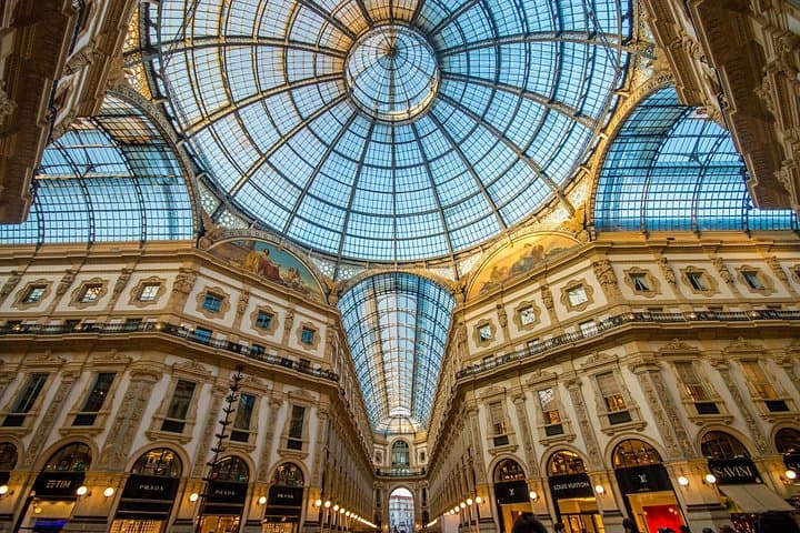 Milan Murder Mystery Outdoor Detective Game