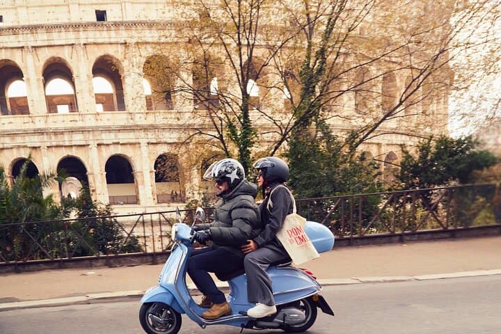 Rome Vespa Tour - Official Emily in Paris Experience