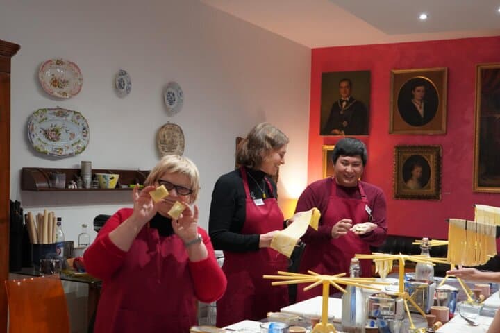 Authentic Pasta & Tiramisu Cooking Class in Milan
