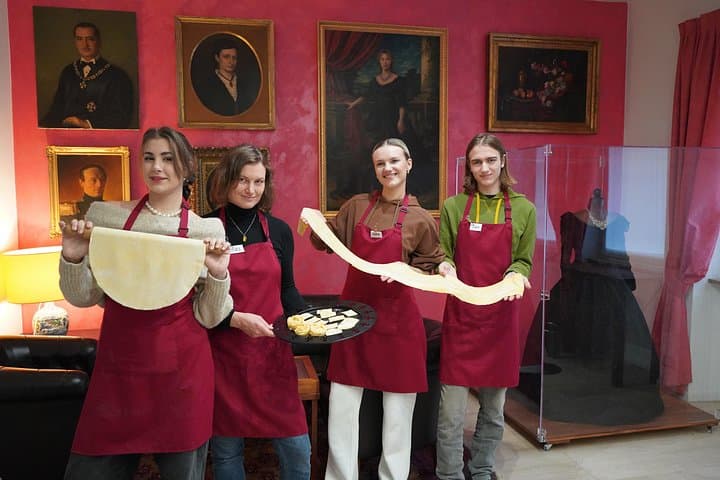 The secrets to Learn Fresh Pasta & Gelato in a Glam Home