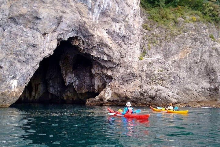 From Positano: Half Day Boat Tour in Amalfi Coast