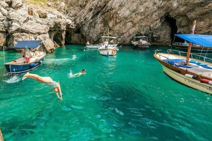 Full Day Private Boat Tour to Capri from Positano