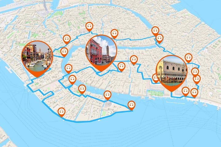 Full tour: A stroll through the historic "Sestieri" of the City of Doges.