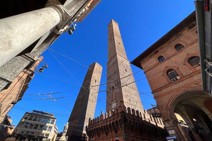 Asinelli Tower