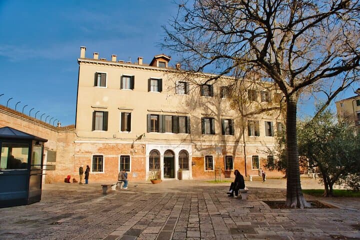 Venice Group Tour Jewish Ghetto and Cannaregio District