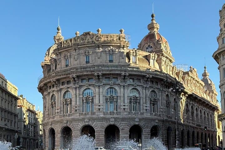 The palace of the ancient stock exchange market