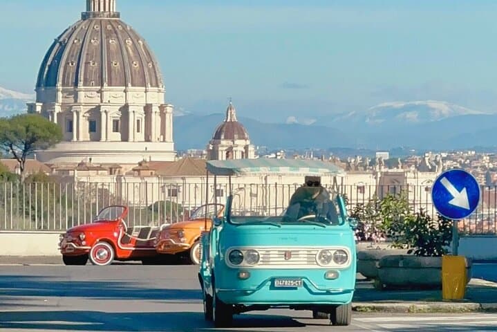 Rome Dolce Vita Tour in Vintage Electric Fiat