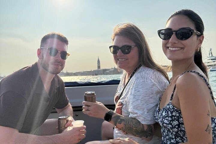 A Venetian Aperitif on The Lagoon (Private Tour)