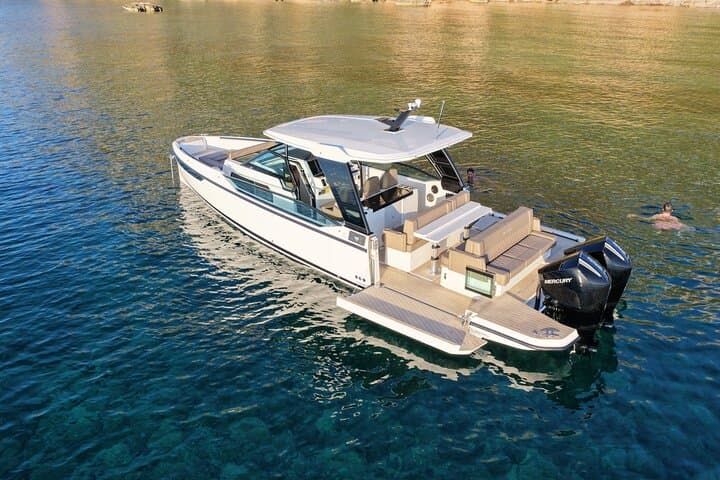 Luxury cruise to the archipelago of La Maddalena and Costa Smeralda