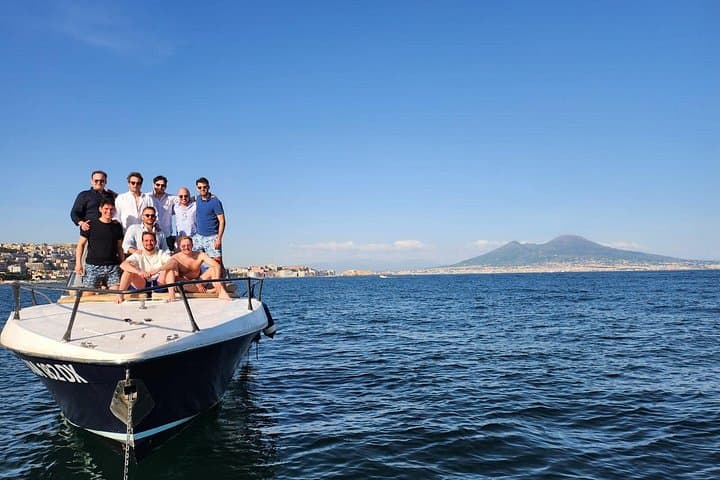Naples Boat Tour Along the Posillipo Coast (2 Hours)