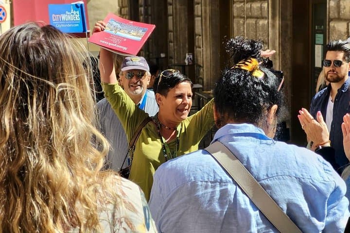 Montepulciano Private Walking Tour with Wine Tasting
