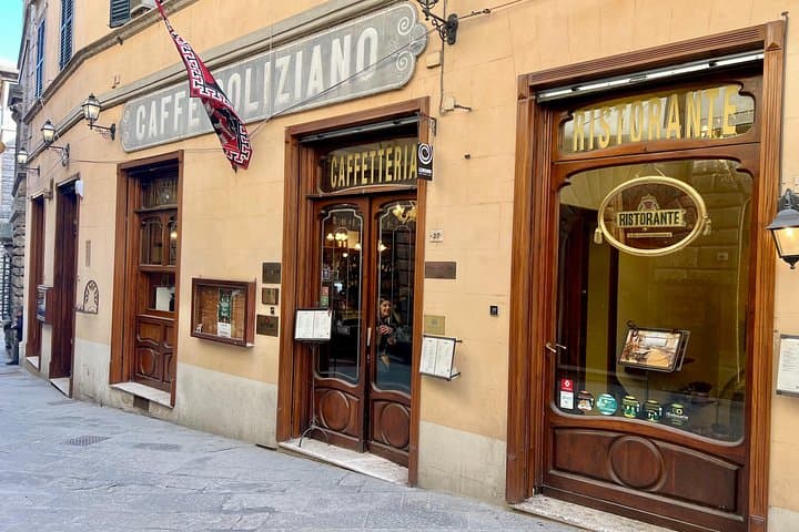 Montepulciano Private Walking Tour with Wine Tasting