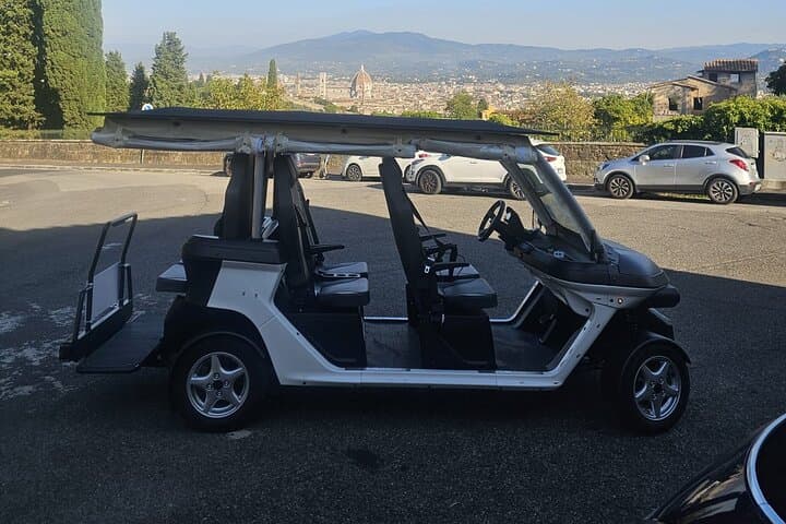 Florence Private Golf Cart Tour with Food Tasting & Michelangelo