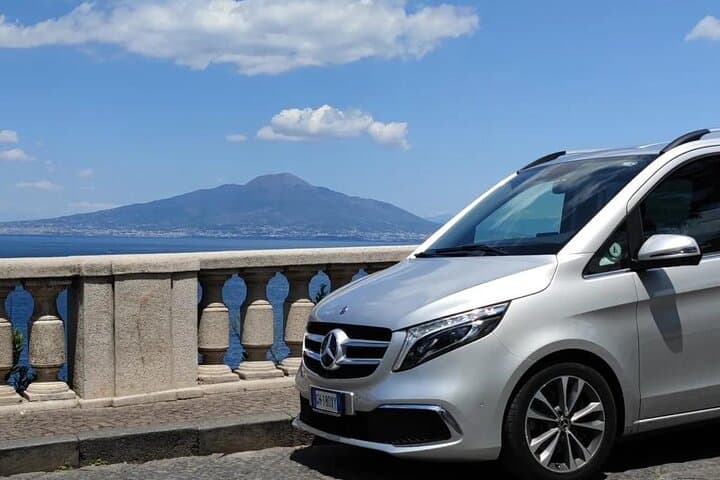 Luxury transfers from Sorrento airport and train station