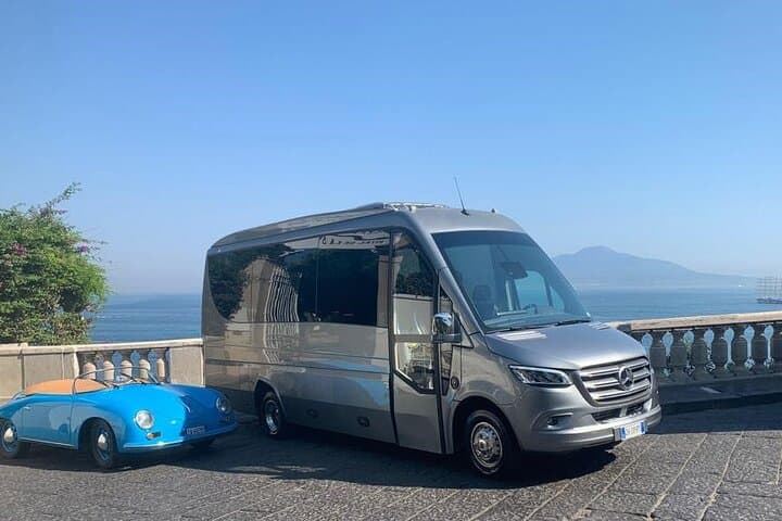 Luxury transfers from Sorrento airport and train station